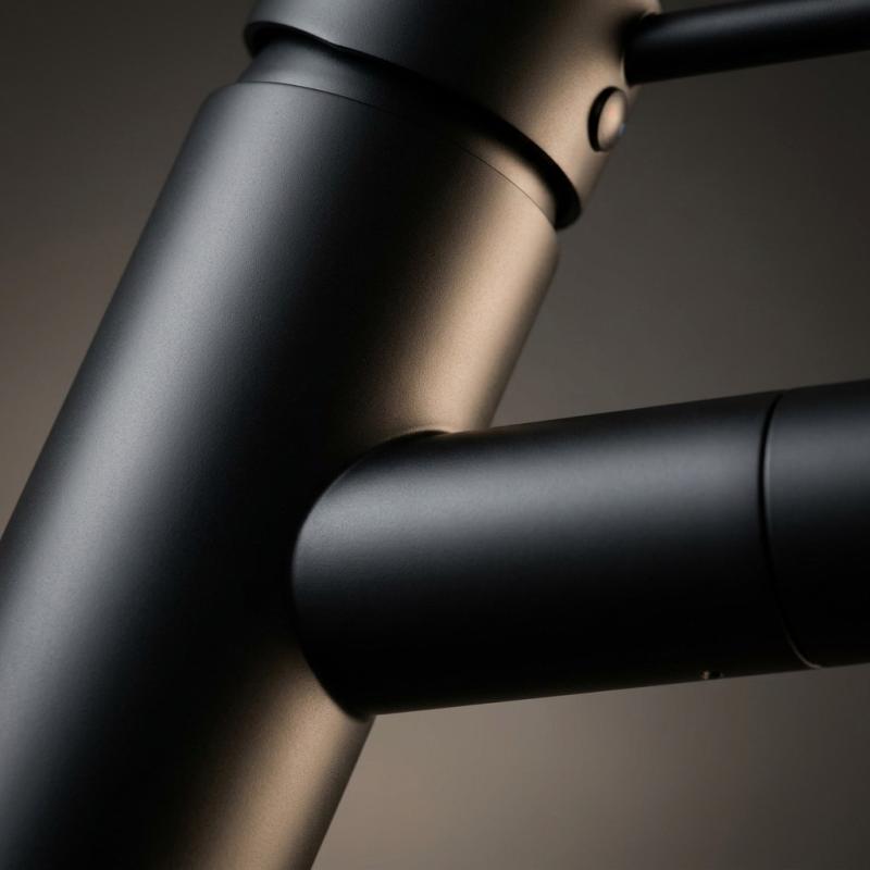 Aquanello Voss Keukenmengkraan Zwart met Uittrekbare Uitloop en Sproeifunctie BL-7200-VS